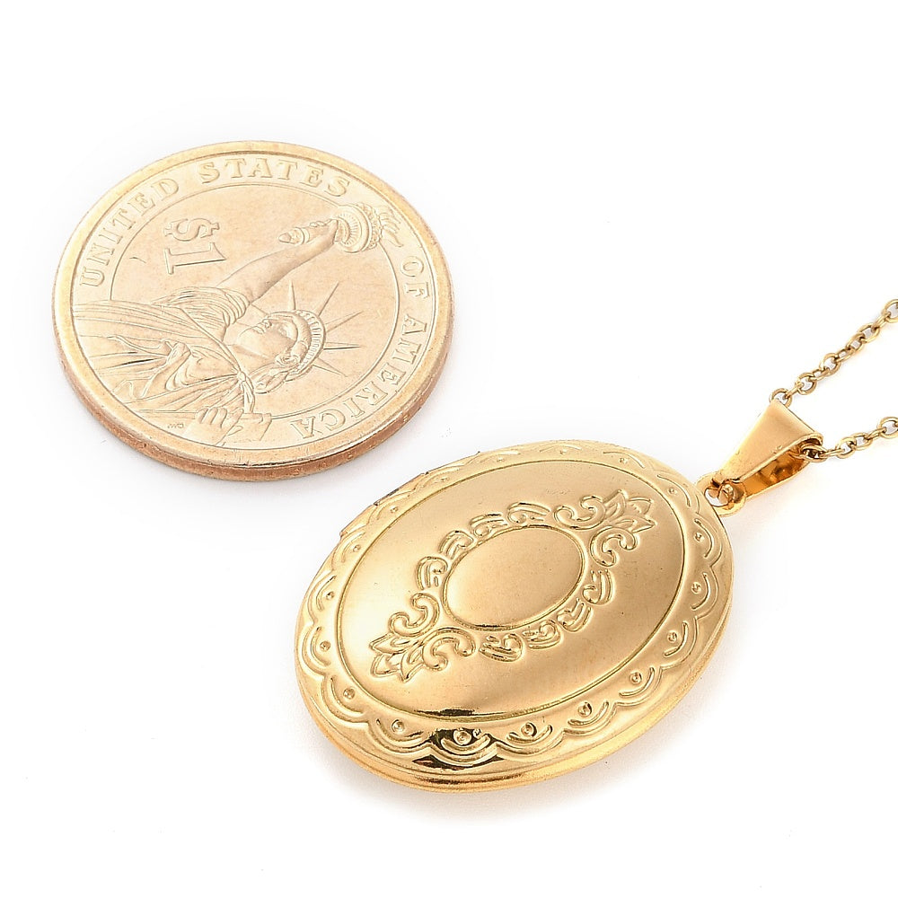 Stori Locket Necklace