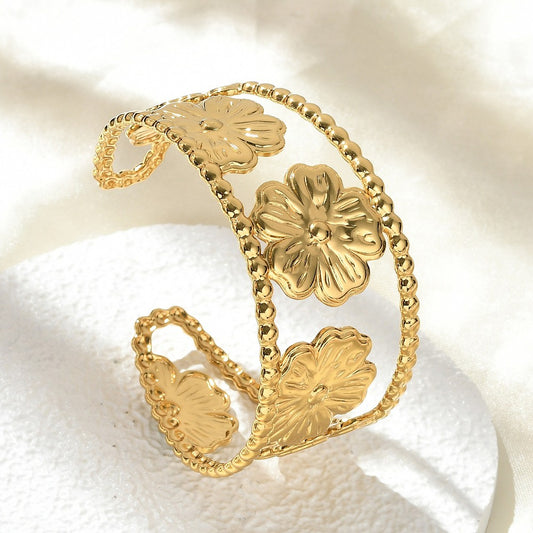 Golden Bloom Statement Cuff (Gold)