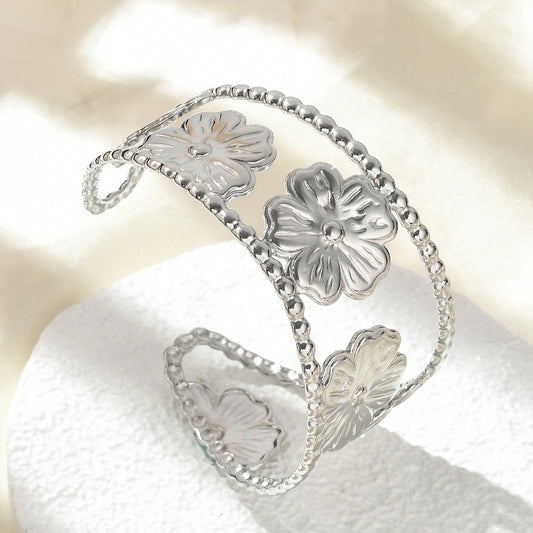 Silver Bloom Statement Cuff (Silver)