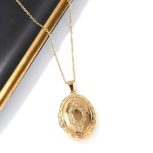 Stori Locket Necklace