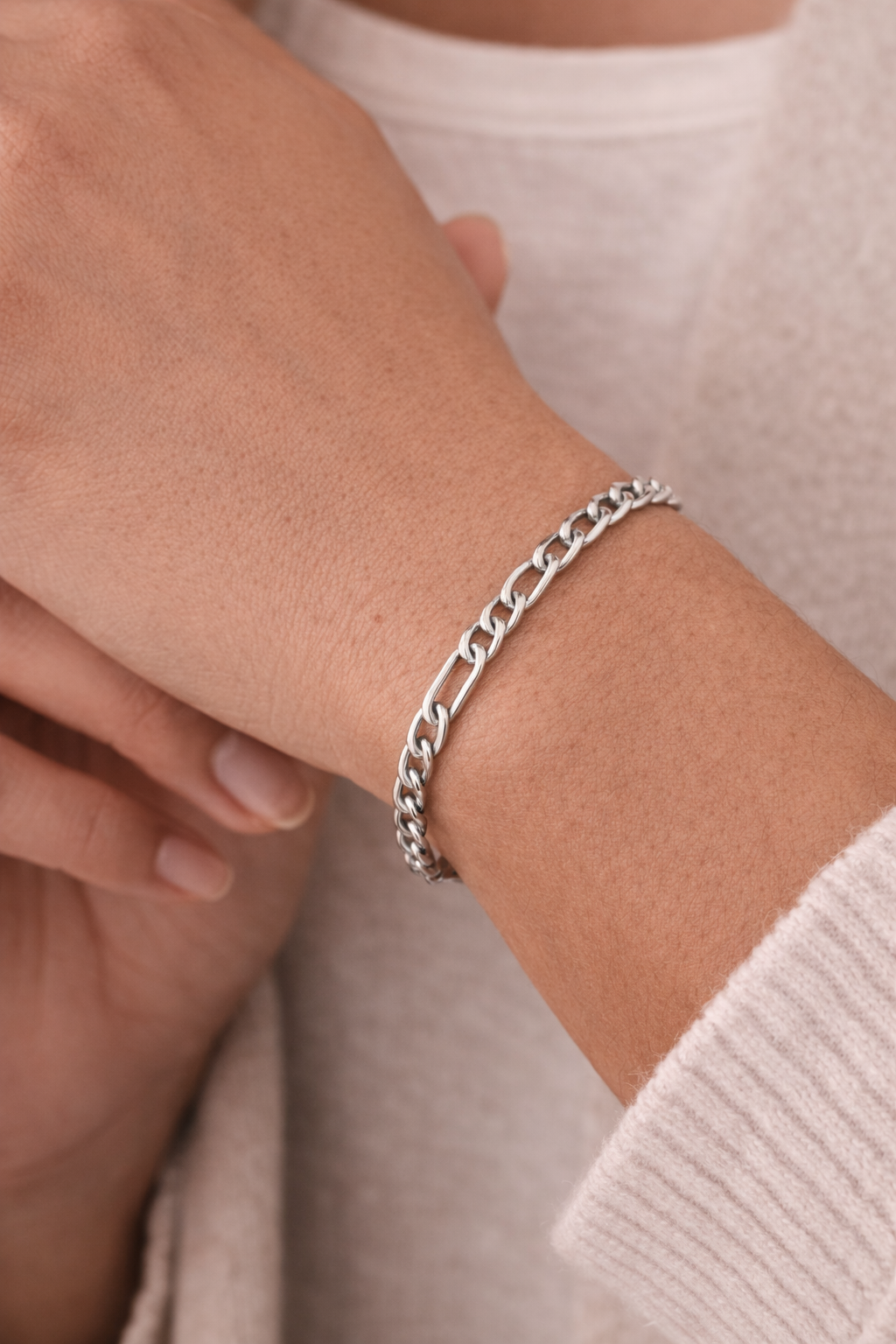 The Sloane Chain Bracelet
